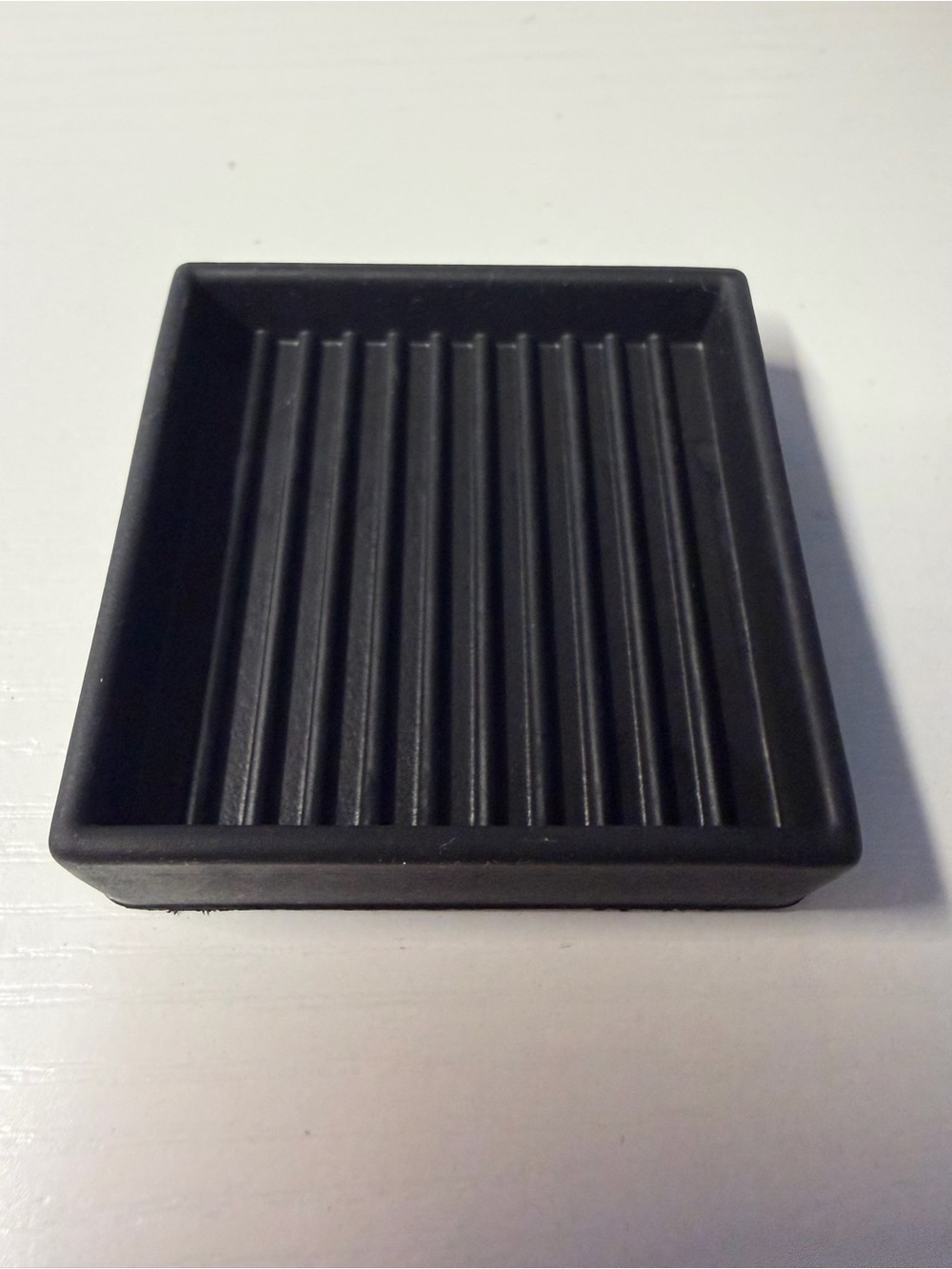 4pcs of 2x2 Square Rubber Stoppers Anti-Sliding Furniture
Protectors With Grip.
